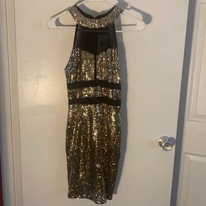 GUESS Gold Sequin Dress. Never Worn. XS.